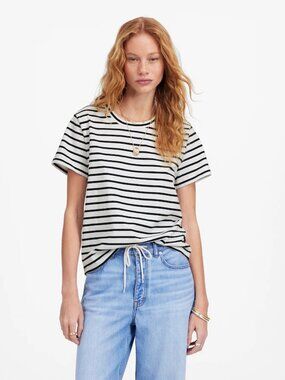 Madewell The Perfect Crewneck Tee in Allday Jersey